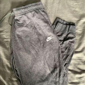 brand new, comfy nike sweats